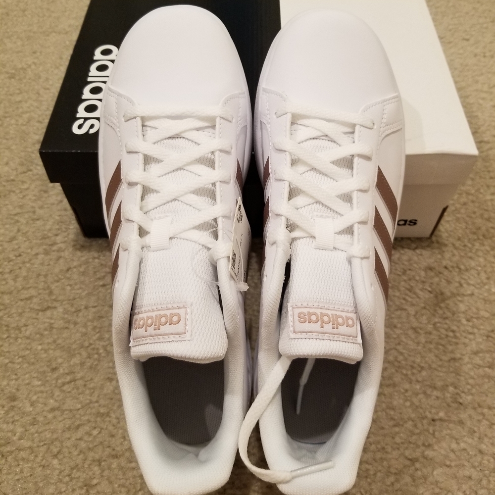 Adidas Grand Court Shoes big kids size 6 brand new - Picture 3 of 8